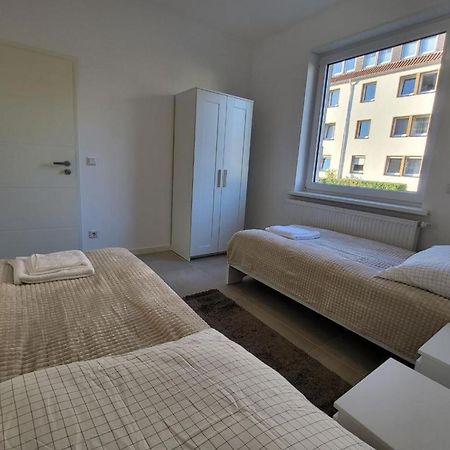 Monteurzimmer Mit Zwei Einzelnen Betten In Einer 3Zi Wohnung Mit Kuche Und Bad Osnabrück Kültér fotó